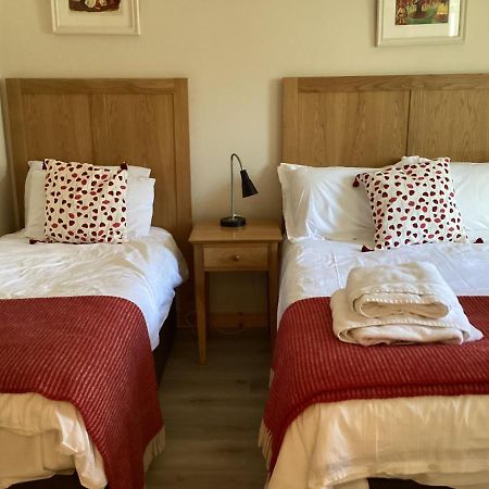 Roundstone Retreats Abbys Cottage Exteriör bild