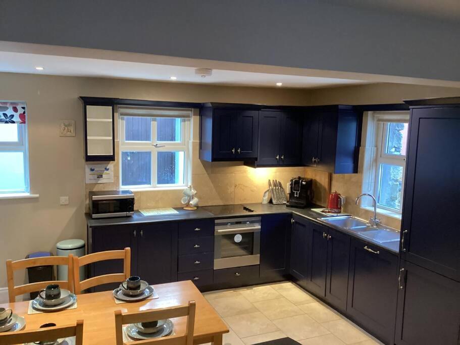 Roundstone Retreats Abbys Cottage Exteriör bild